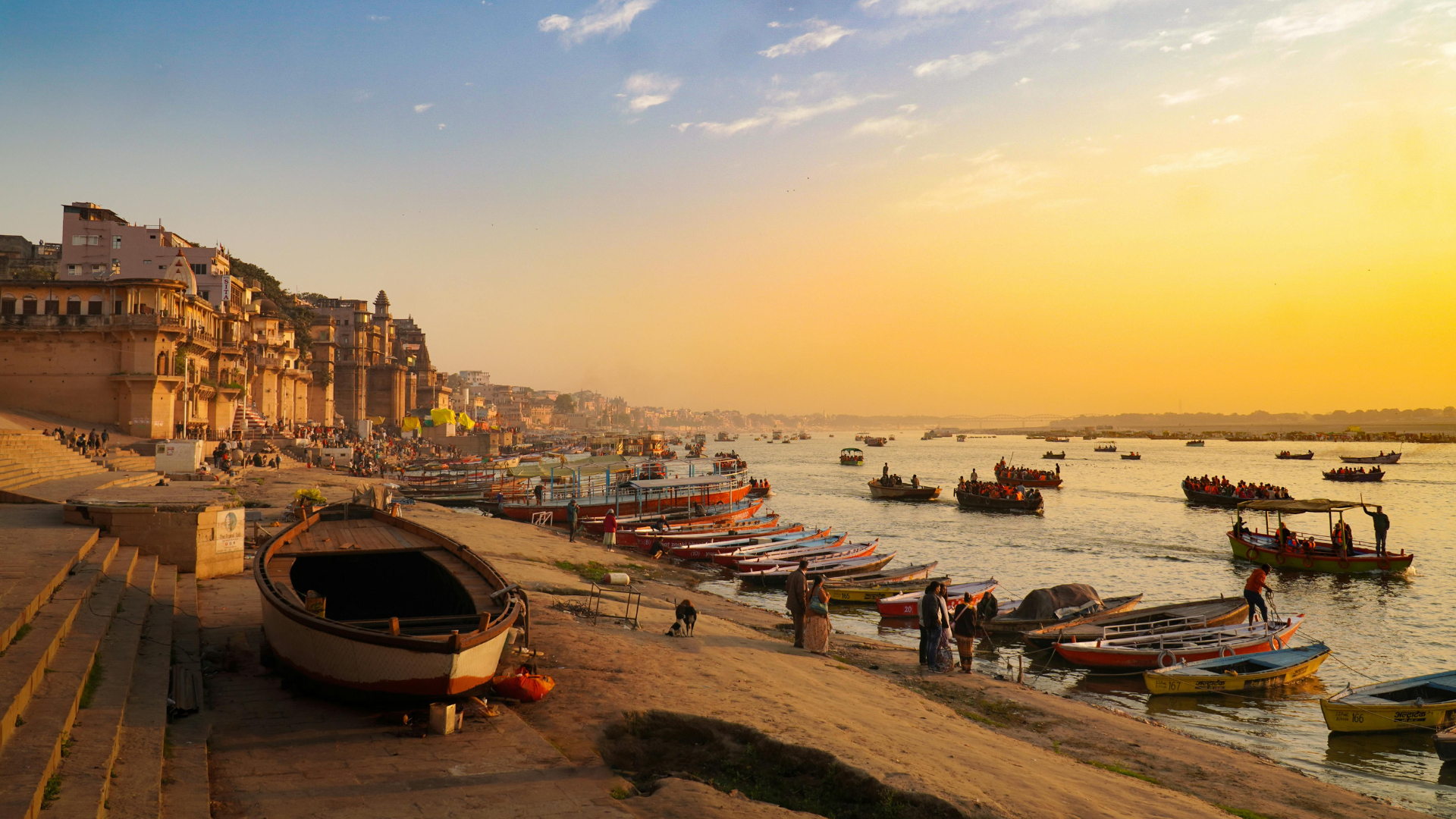 Sarang Travels Banner